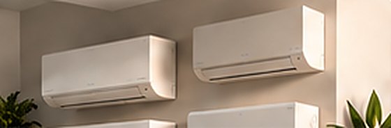 Meerdere witte binnenunits van een multi split systeem